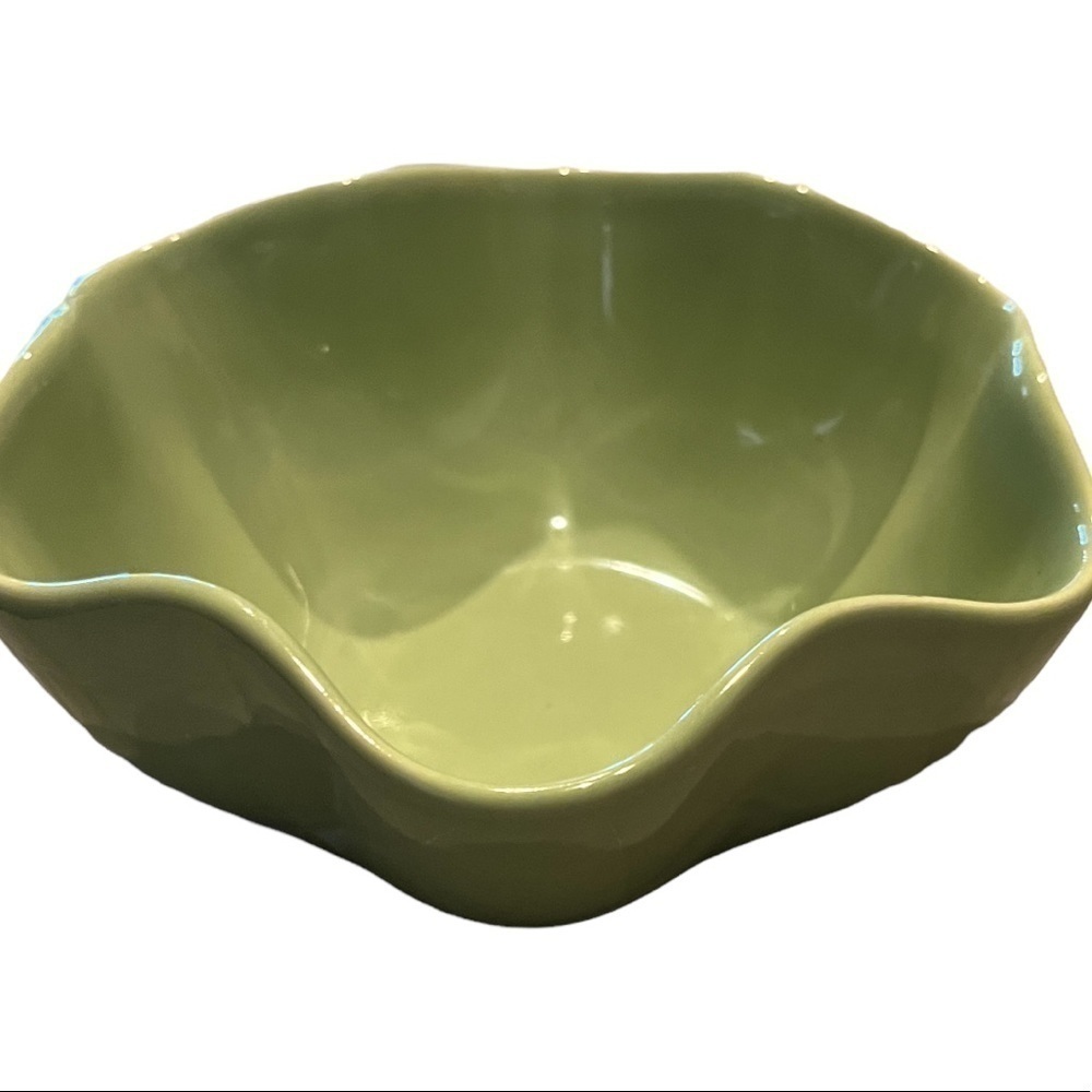 Southern Living @ Home Gail Pittman Hospitality Collection Wavy Cereal Bowl